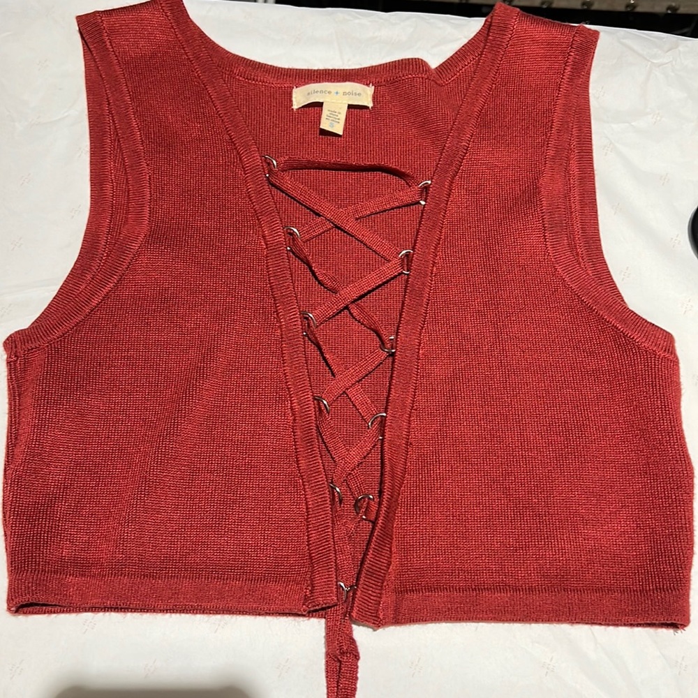 Silence + Noise crop top lace up